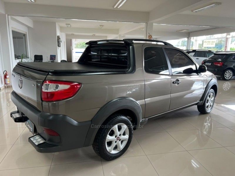 FIAT STRADA 1.4 MPI WORKING CD 8V 3P 2014/2015 CIMIRRO AUTOMÓVEIS TAQUARA / Carros no Vale