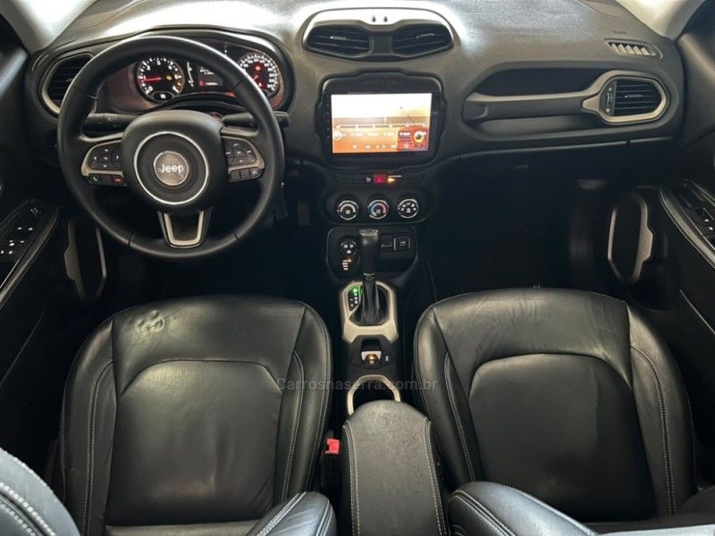 JEEP RENEGADE 2.0 16V TURBO SPORT 4X4 2015/2016 CIMIRRO AUTOMÓVEIS TAQUARA / Carros no Vale