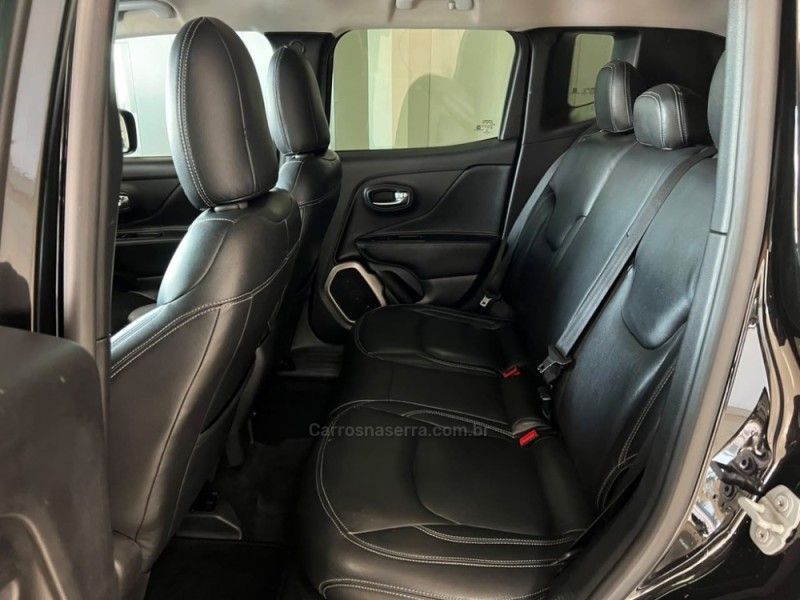 JEEP RENEGADE 2.0 16V TURBO SPORT 4X4 2015/2016 CIMIRRO AUTOMÓVEIS TAQUARA / Carros no Vale
