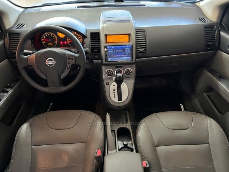 NISSAN SENTRA 2.0 S 16V 2008/2009 CIMIRRO AUTOMÓVEIS TAQUARA / Carros no Vale