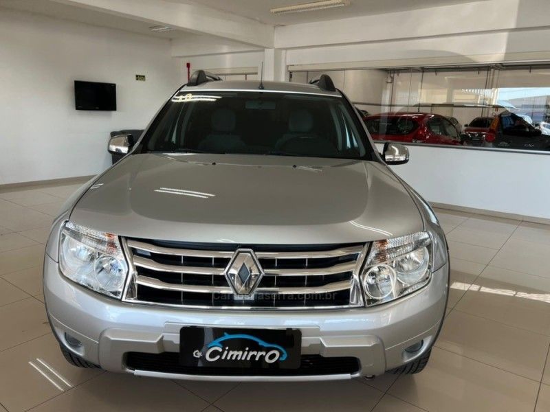 RENAULT DUSTER 1.6 DYNAMIQUE 4X2 16V 2013/2013 CIMIRRO AUTOMÓVEIS TAQUARA / Carros no Vale RENAULT DUSTER 1.6 DYNAMIQUE 4X2 16V 2013/2013 CIMIRRO AUTOMÓVEIS TAQUARA / Carros no Vale