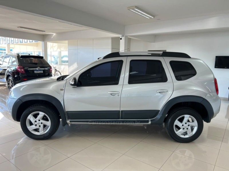 RENAULT DUSTER 1.6 DYNAMIQUE 4X2 16V 2013/2013 CIMIRRO AUTOMÓVEIS TAQUARA / Carros no Vale RENAULT DUSTER 1.6 DYNAMIQUE 4X2 16V 2013/2013 CIMIRRO AUTOMÓVEIS TAQUARA / Carros no Vale