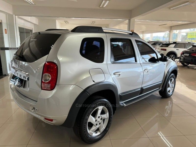RENAULT DUSTER 1.6 DYNAMIQUE 4X2 16V 2013/2013 CIMIRRO AUTOMÓVEIS TAQUARA / Carros no Vale RENAULT DUSTER 1.6 DYNAMIQUE 4X2 16V 2013/2013 CIMIRRO AUTOMÓVEIS TAQUARA / Carros no Vale