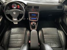 VOLKSWAGEN GOLF 1.6 MI SPORTLINE 8V 2012/2012 CIMIRRO AUTOMÓVEIS TAQUARA / Carros no Vale