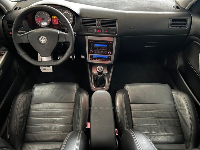 VOLKSWAGEN GOLF 1.6 MI SPORTLINE 8V 2012/2012 CIMIRRO AUTOMÓVEIS TAQUARA / Carros no Vale VOLKSWAGEN GOLF 1.6 MI SPORTLINE 8V 2012/2012 CIMIRRO AUTOMÓVEIS TAQUARA / Carros no Vale