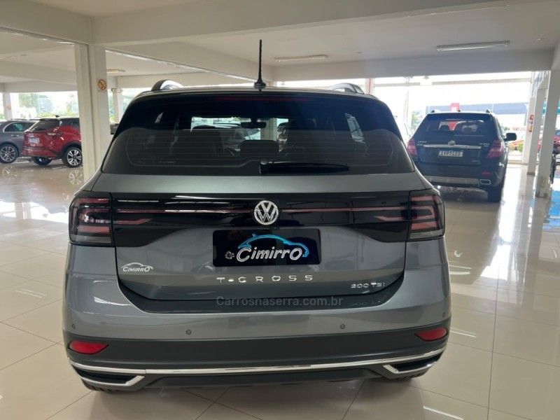 VOLKSWAGEN T-CROSS 1.0 COMFORTLINE TSI 2020/2021 CIMIRRO AUTOMÓVEIS TAQUARA / Carros no Vale VOLKSWAGEN T-CROSS 1.0 COMFORTLINE TSI 2020/2021 CIMIRRO AUTOMÓVEIS TAQUARA / Carros no Vale