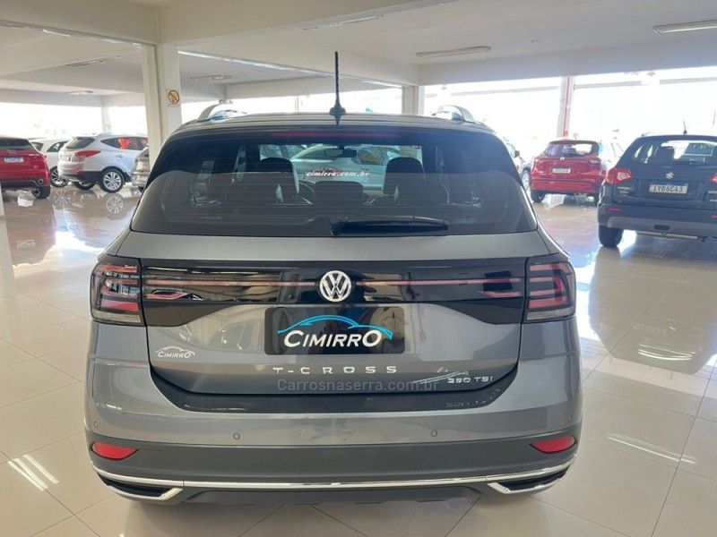 VOLKSWAGEN T-CROSS 1.4 HIGHLINE TSI 16V 2021/2021 CIMIRRO AUTOMÓVEIS TAQUARA / Carros no Vale VOLKSWAGEN T-CROSS 1.4 HIGHLINE TSI 16V 2021/2021 CIMIRRO AUTOMÓVEIS TAQUARA / Carros no Vale