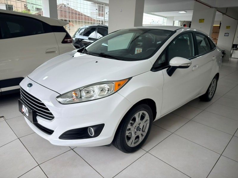 FORD FIESTA 1.6 SE SEDAN 16V 2015/2015 ANDRIGO VEÍCULOS CAXIAS DO SUL / Carros no Vale FORD FIESTA 1.6 SE SEDAN 16V 2015/2015 ANDRIGO VEÍCULOS CAXIAS DO SUL / Carros no Vale