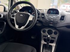 FORD FIESTA 1.6 SE SEDAN 16V 2015/2015 ANDRIGO VEÍCULOS CAXIAS DO SUL / Carros no Vale