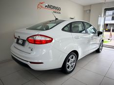 FORD FIESTA 1.6 SE SEDAN 16V 2015/2015 ANDRIGO VEÍCULOS CAXIAS DO SUL / Carros no Vale
