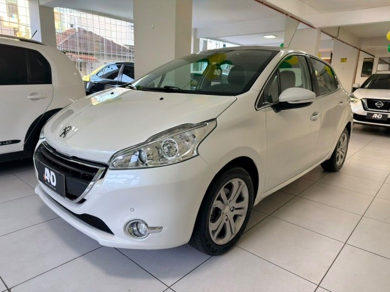 PEUGEOT 208 1.6 GRIFFE 16V 2016/2016 ANDRIGO VEÍCULOS CAXIAS DO SUL / Carros no Vale PEUGEOT 208 1.6 GRIFFE 16V 2016/2016 ANDRIGO VEÍCULOS CAXIAS DO SUL / Carros no Vale