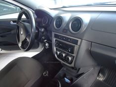 VOLKSWAGEN VOYAGE 1.6 MI TREND 8V 2011/2012 BOURSCHEID CARROS E MOTOS SANTA CLARA DO SUL / Carros no Vale