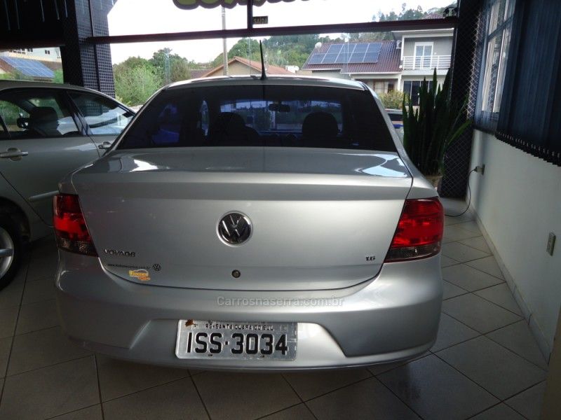VOLKSWAGEN VOYAGE 1.6 MI TREND 8V 2011/2012 BOURSCHEID CARROS E MOTOS SANTA CLARA DO SUL / Carros no Vale
