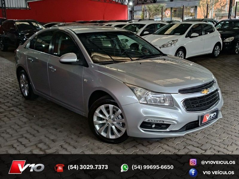 CHEVROLET CRUZE 1.8 LT 16V 2014/2015 V10 VEÍCULOS CAXIAS DO SUL / Carros no Vale CHEVROLET CRUZE 1.8 LT 16V 2014/2015 V10 VEÍCULOS CAXIAS DO SUL / Carros no Vale