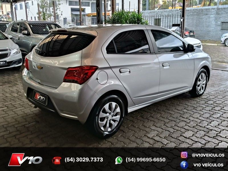 CHEVROLET ONIX 1.0 MPFI JOY 8V 2020/2020 V10 VEÍCULOS CAXIAS DO SUL / Carros no Vale