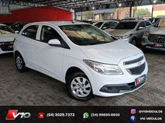 CHEVROLET ONIX 1.0 MPFI LT 8V 2013/2013 V10 VEÍCULOS CAXIAS DO SUL / Carros no Vale