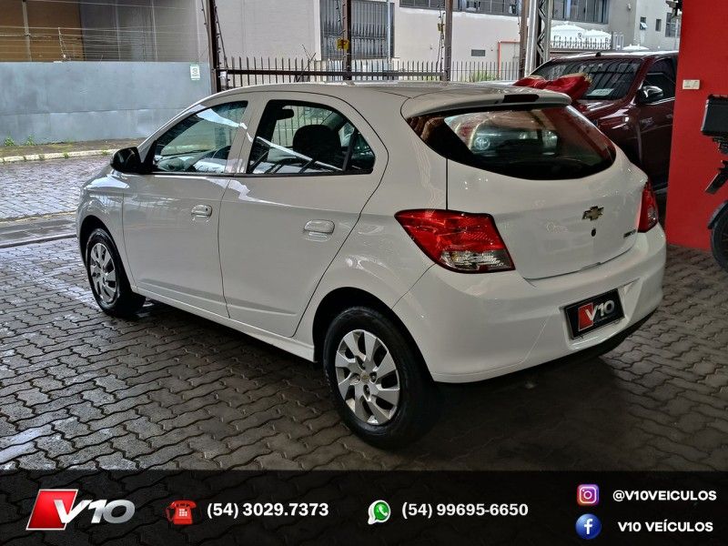 CHEVROLET ONIX 1.0 MPFI LT 8V 2013/2013 V10 VEÍCULOS CAXIAS DO SUL / Carros no Vale