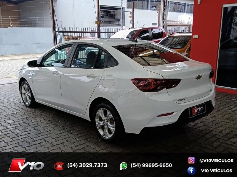CHEVROLET ONIX 1.0LTZ PLUS 12V TURBO 2023/2024 V10 VEÍCULOS CAXIAS DO SUL / Carros no Vale
