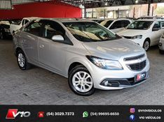 CHEVROLET PRISMA 1.4 MPFI LTZ 8V 2014/2015 V10 VEÍCULOS CAXIAS DO SUL / Carros no Vale