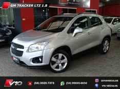 CHEVROLET TRACKER 1.8 MPFI LTZ 4X2 16V 2013/2014 V10 VEÍCULOS CAXIAS DO SUL / Carros no Vale