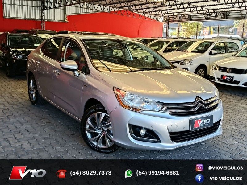 CITROËN C4 LOUNGE 1.6 EXCLUSIVE 16V TURBO 2015/2016 V10 VEÍCULOS CAXIAS DO SUL / Carros no Vale