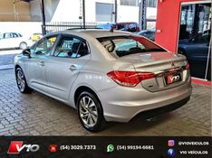 CITROËN C4 LOUNGE 1.6 EXCLUSIVE 16V TURBO 2015/2016 V10 VEÍCULOS CAXIAS DO SUL / Carros no Vale