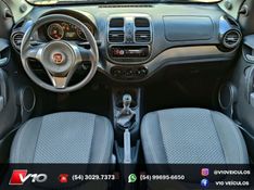 FIAT GRAND SIENA 1.4 MPI ATTRACTIVE 8V 2012/2013 V10 VEÍCULOS CAXIAS DO SUL / Carros no Vale
