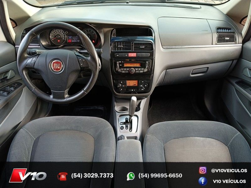 FIAT LINEA 1.8 ESSENCE 16V AUTOMATIZADO 2012/2013 V10 VEÍCULOS CAXIAS DO SUL / Carros no Vale FIAT LINEA 1.8 ESSENCE 16V AUTOMATIZADO 2012/2013 V10 VEÍCULOS CAXIAS DO SUL / Carros no Vale