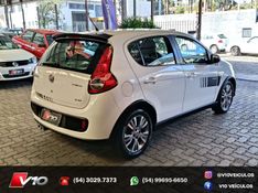FIAT PALIO 1.6 MPI SPORTING 16V 2012/2013 V10 VEÍCULOS CAXIAS DO SUL / Carros no Vale