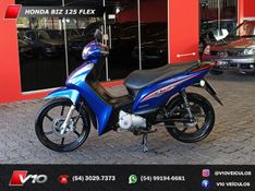 Honda Motos BIZ 125 2016/2017 V10 VEÍCULOS CAXIAS DO SUL / Carros no Vale