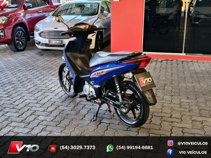 Honda Motos BIZ 125 2016/2017 V10 VEÍCULOS CAXIAS DO SUL / Carros no Vale