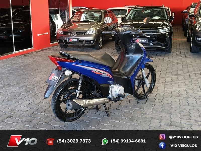 Honda Motos BIZ 125 2016/2017 V10 VEÍCULOS CAXIAS DO SUL / Carros no Vale