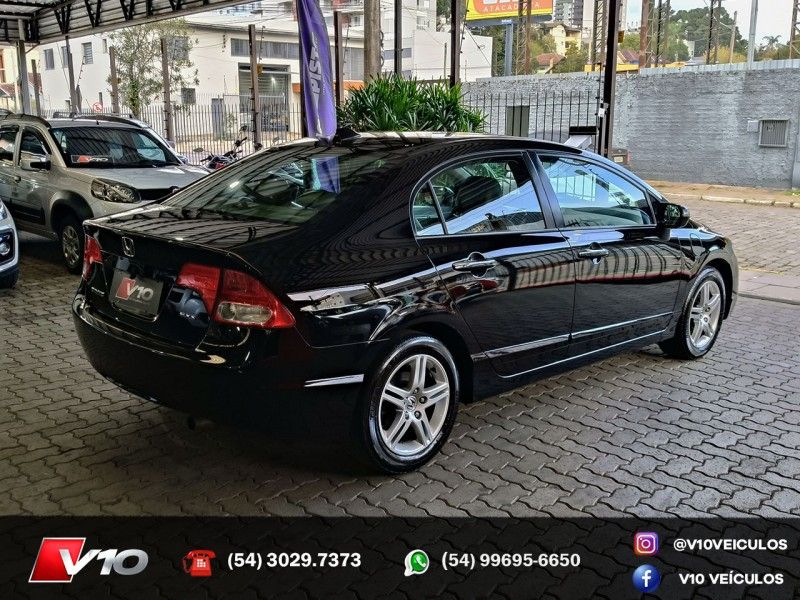 HONDA CIVIC 1.8 EXS 16V 2008/2008 V10 VEÍCULOS CAXIAS DO SUL / Carros no Vale HONDA CIVIC 1.8 EXS 16V 2008/2008 V10 VEÍCULOS CAXIAS DO SUL / Carros no Vale