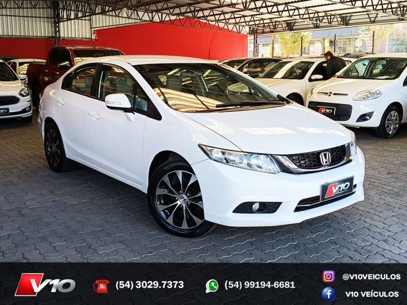 HONDA CIVIC 2.0 LXR 16V 2014/2015 V10 VEÍCULOS CAXIAS DO SUL / Carros no Vale HONDA CIVIC 2.0 LXR 16V 2014/2015 V10 VEÍCULOS CAXIAS DO SUL / Carros no Vale