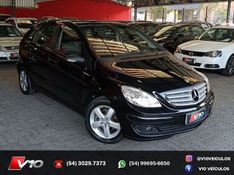 MERCEDES-BENZ B 200 2.0 8V 2007/2008 V10 VEÍCULOS CAXIAS DO SUL / Carros no Vale