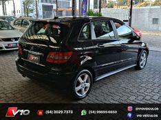 MERCEDES-BENZ B 200 2.0 8V 2007/2008 V10 VEÍCULOS CAXIAS DO SUL / Carros no Vale