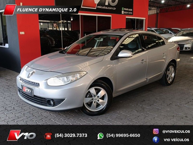 RENAULT FLUENCE 2.0 DYNAMIQUE 16V 2012/2013 V10 VEÍCULOS CAXIAS DO SUL / Carros no Vale RENAULT FLUENCE 2.0 DYNAMIQUE 16V 2012/2013 V10 VEÍCULOS CAXIAS DO SUL / Carros no Vale