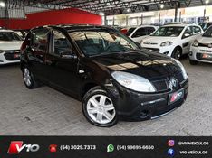 RENAULT SANDERO 1.6 EXPRESSION 8V 2010/2011 V10 VEÍCULOS CAXIAS DO SUL / Carros no Vale