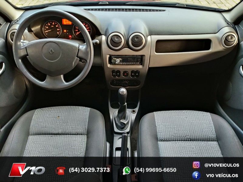 RENAULT SANDERO 1.6 EXPRESSION 8V 2010/2011 V10 VEÍCULOS CAXIAS DO SUL / Carros no Vale