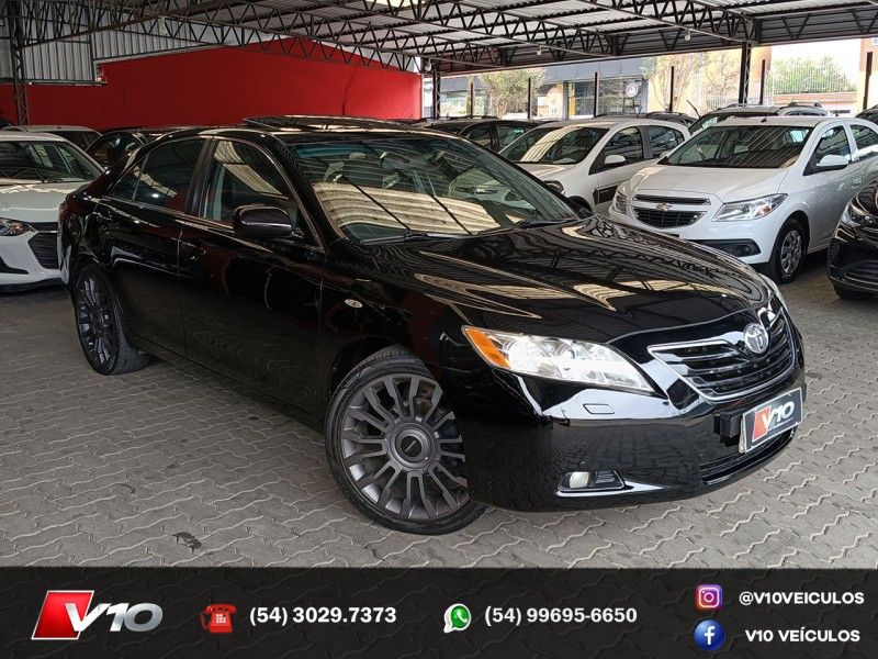 TOYOTA CAMRY 3.5 XLE V6 24V 2007/2008 V10 VEÍCULOS CAXIAS DO SUL / Carros no Vale