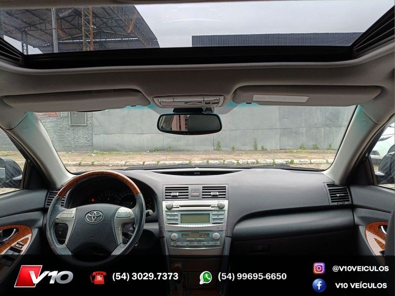 TOYOTA CAMRY 3.5 XLE V6 24V 2007/2008 V10 VEÍCULOS CAXIAS DO SUL / Carros no Vale