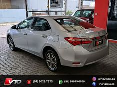 TOYOTA COROLLA 1.8 GLI 16V 2016/2017 V10 VEÍCULOS CAXIAS DO SUL / Carros no Vale