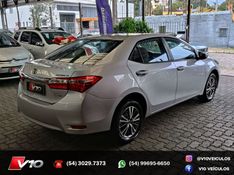 TOYOTA COROLLA 1.8 GLI 16V 2016/2017 V10 VEÍCULOS CAXIAS DO SUL / Carros no Vale