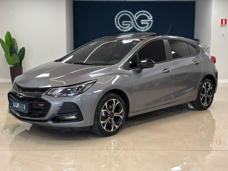 CHEVROLET CRUZE 1.4 SPORT RS 16V 2023/2023 LUIGGI AUTOMÓVEIS CARLOS BARBOSA / Carros no Vale CHEVROLET CRUZE 1.4 SPORT RS 16V 2023/2023 LUIGGI AUTOMÓVEIS CARLOS BARBOSA / Carros no Vale