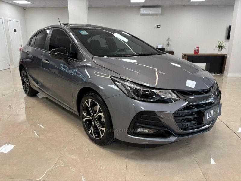CHEVROLET CRUZE 1.4 SPORT RS 16V 2023/2023 LUIGGI AUTOMÓVEIS CARLOS BARBOSA / Carros no Vale CHEVROLET CRUZE 1.4 SPORT RS 16V 2023/2023 LUIGGI AUTOMÓVEIS CARLOS BARBOSA / Carros no Vale