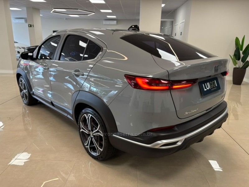 FIAT FASTBACK 1.0 IMPETUS 200 TURBO 2022/2023 LUIGGI AUTOMÓVEIS CARLOS BARBOSA / Carros no Vale