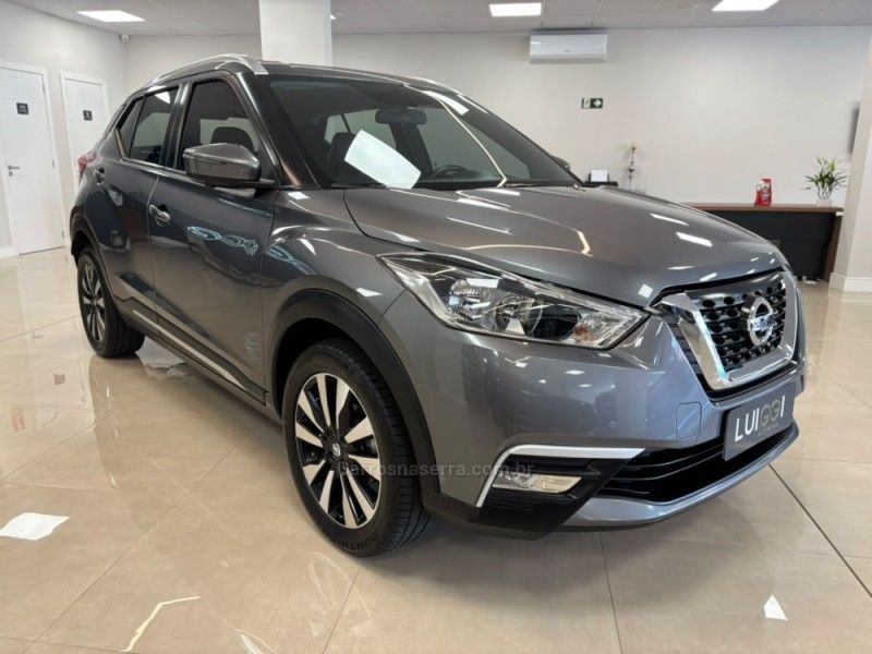 NISSAN KICKS 1.6 16V SL XTRONIC 2016/2017 LUIGGI AUTOMÓVEIS CARLOS BARBOSA / Carros no Vale