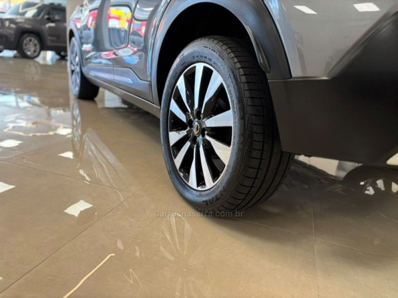 NISSAN KICKS 1.6 16V SL XTRONIC 2016/2017 LUIGGI AUTOMÓVEIS CARLOS BARBOSA / Carros no Vale