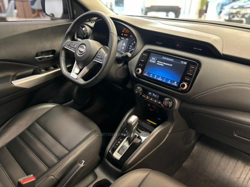 NISSAN KICKS 1.6 EXCLUSIVE 16V 2023/2024 LUIGGI AUTOMÓVEIS CARLOS BARBOSA / Carros no Vale