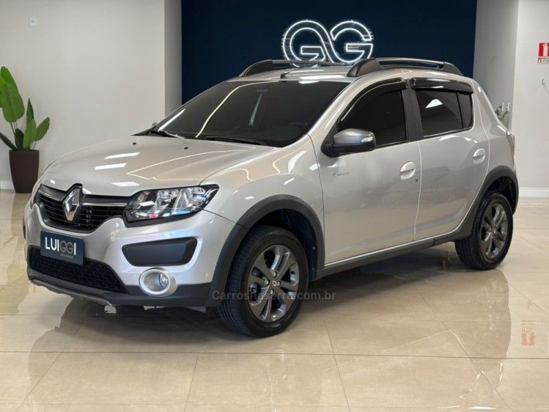 RENAULT SANDERO 1.6 STEPWAY RIP CURL 8V AUTOMATIZADO 2016/2017 LUIGGI AUTOMÓVEIS CARLOS BARBOSA / Carros no Vale RENAULT SANDERO 1.6 STEPWAY RIP CURL 8V AUTOMATIZADO 2016/2017 LUIGGI AUTOMÓVEIS CARLOS BARBOSA / Carros no Vale